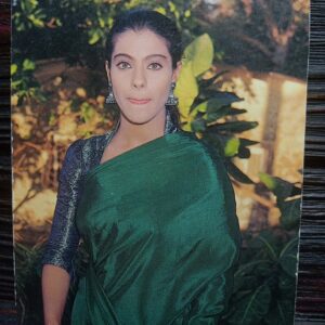 Kajol Devgn * Vintage Bollywood Postcard * (JAIN) (7030)