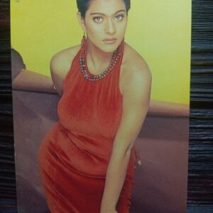 Kajol Devgn * Vintage Bollywood Postcard * (JAIN) (WN)