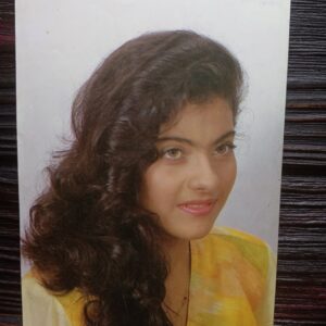 Kajol Devgn * Vintage Bollywood Postcard * (UC) (WN)