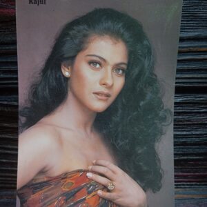 Kajol Devgn * Vintage Bollywood Postcard * (RUBY) (WN)