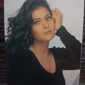 Kajol Devgn * Vintage Bollywood Postcard * (PC) (313)