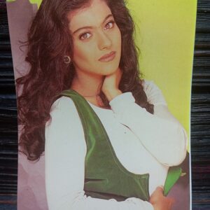 Kajol Devgn * Vintage Bollywood Postcard * (ROYAL) (PC-2659)