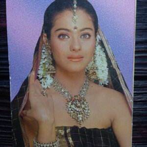 Kajol Devgn * Vintage Bollywood Postcard * (NCC) (4206)