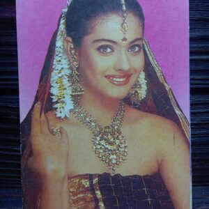Kajol Devgn * Vintage Bollywood Postcard * (PARADISE) (WN)
