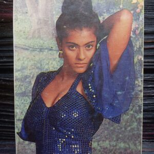 Kajol Devgn * Vintage Bollywood Postcard * (VPP) (1292)
