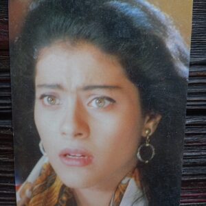Kajol Devgn * Vintage Bollywood Postcard * (JAAN) (10574)