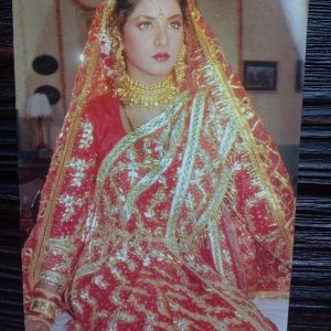Divya Bharati* Vintage Bollywood Postcard * (RUBY) (852)