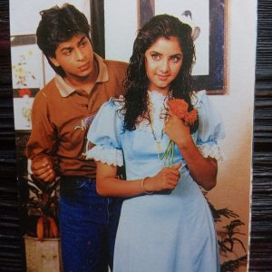 Divya Bharati Shahrukh Khan* Vintage Bollywood Postcard * (JAIN) (4188)