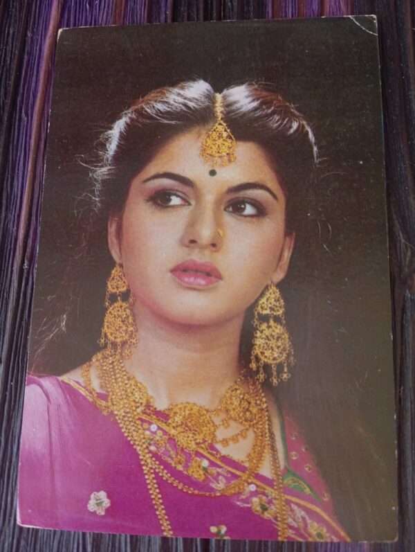 Bhagyashree Patwardhan * Vintage Bollywood Postcard * (Pooran) (3708)