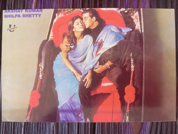 Shilpa Shetty Akshay Kumar* Vintage Bollywood Postcard * (UC) (WN)