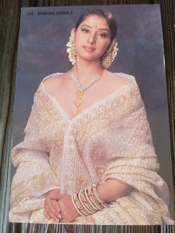 Manisha Koirala * Vintage Bollywood Postcard * (PC) (WN)