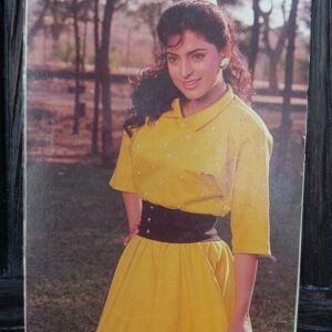 Juhi Chawla * Vintage Bollywood Postcard * (CC) (WN)