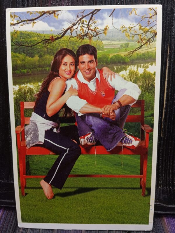 Kareena Kapoor Akshay Kumar * Vintage Bollywood Postcard * (Twins) (WN)