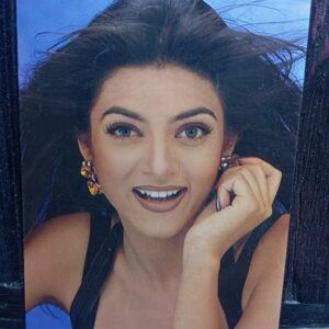Sushmita Sen * Vintage Bollywood Postcard * (UC) (WN)