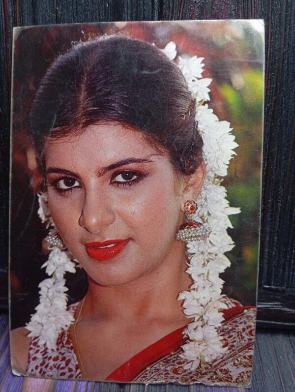 Anita Raj * Vintage Bollywood Postcard * (BAP) (331)