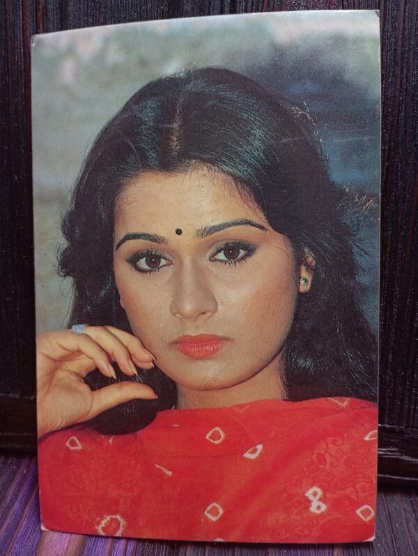 Padmini Kolhapure * Vintage Bollywood Postcard * (VENUS) (F382)
