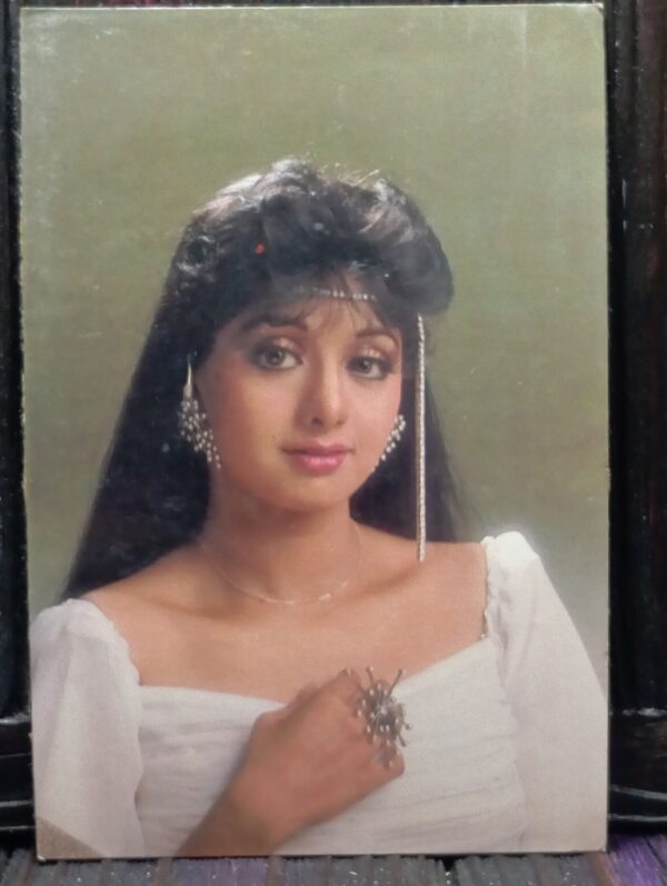 Sridevi * Vintage Bollywood Postcard * (PC) (PC-673)