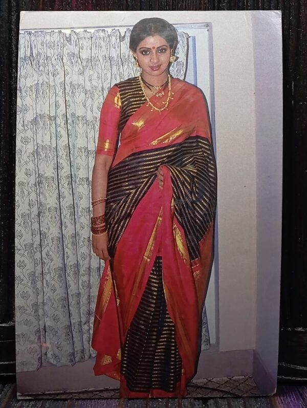 Sridevi * Vintage Bollywood Postcard * (PC) (PC-891)