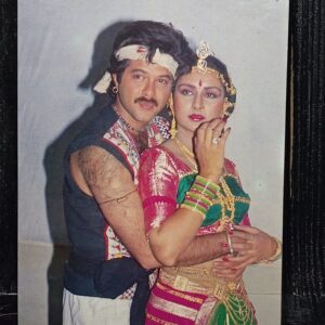 Poonam Dhillon Anil Kapoor * Vintage Bollywood Postcard * (BAR) (820) (Copy)