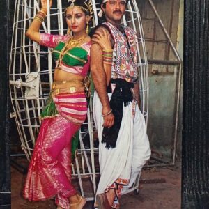 Poonam Dhillon Anil Kapoor * Vintage Bollywood Postcard * (BAR) (820)