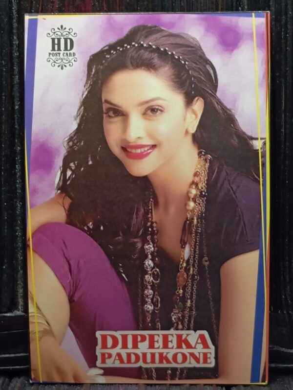 Deepika Padukone * Vintage Bollywood Postcard * (ND) (WN)