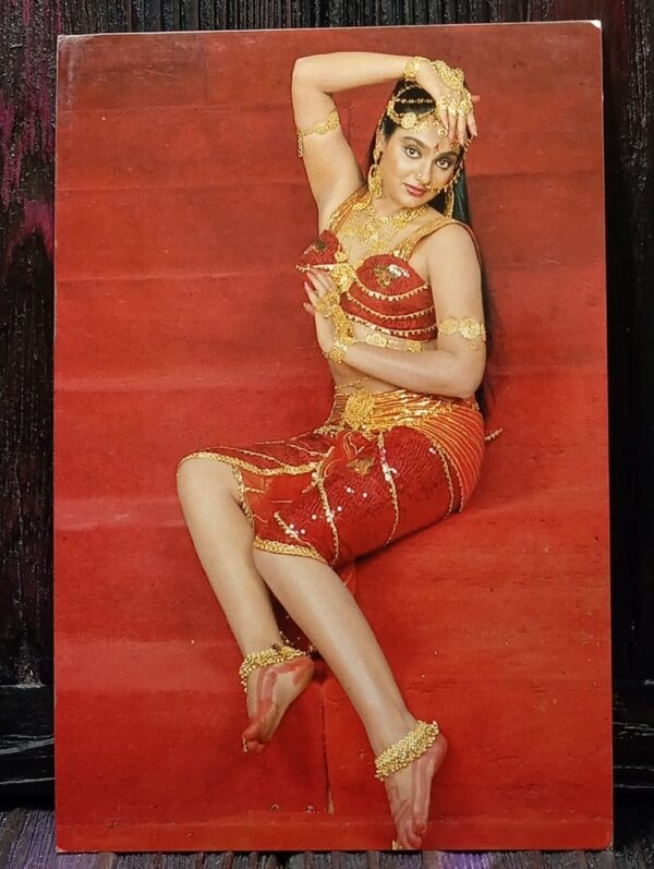Madhavi * Vintage Bollywood Postcard * (Venus) (F312)