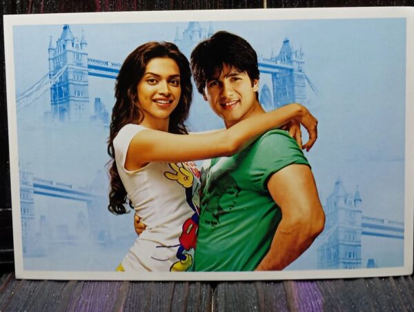 Deepika Padukone Shahid Kapoor * Vintage Bollywood Postcard * (Nirmal) (WN)