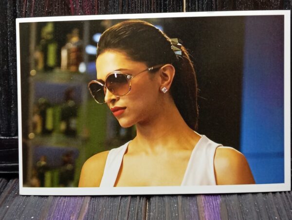 Deepika Padukone * Vintage Bollywood Postcard * (Twins) (WN)