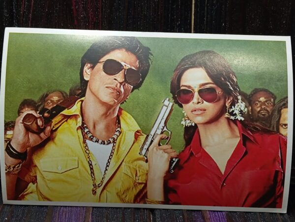 Deepika Padukone Shahrukh Khan * Vintage Bollywood Postcard * (Twins) (WN)
