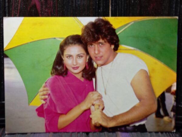 Poonam Dhillon Govinda * Vintage Bollywood Postcard * (BAP) (657)