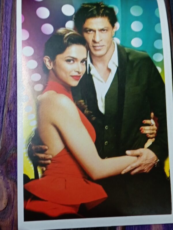 Deepika Padukone Shahrukh Khan * Vintage Bollywood Postcard * (Twins) (WN)
