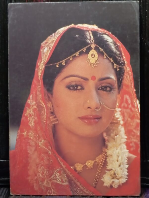 Sridevi * Vintage Bollywood Postcard * (RC) (PC-486)