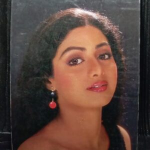 Sridevi * Vintage Bollywood Postcard * (BAP) (409)