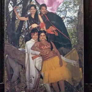 Sridevi Jeetendra Dharmendra Parveen Babi * Vintage Bollywood Postcard * (Ruby) (703)