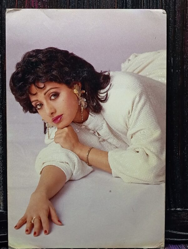 Sridevi * Vintage Bollywood Postcard * (Venus) (393)