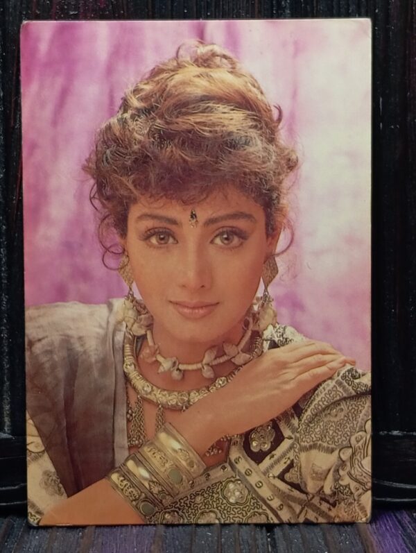 Sridevi * Vintage Bollywood Postcard * (PC) (PC-1358)