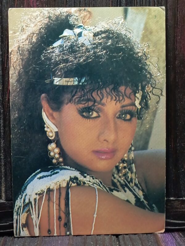 Sridevi * Vintage Bollywood Postcard * (WN) (WN)