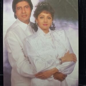 Sridevi Amitabh Bachchan * Vintage Bollywood Postcard * (RC) (PC-1333)