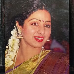 Sridevi * Vintage Bollywood Postcard * (BAP) (576)