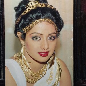 Sridevi * Vintage Bollywood Postcard * (Unique) (P-107)