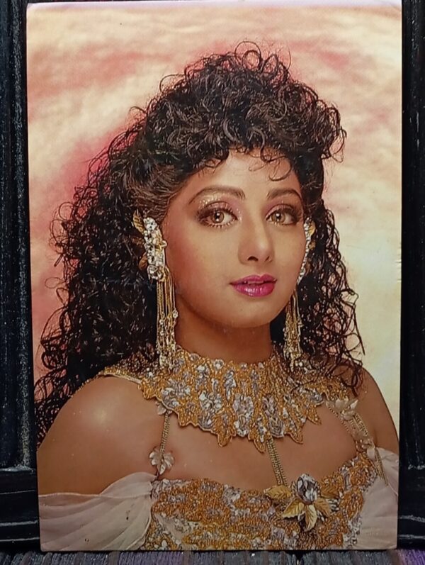 Sridevi * Vintage Bollywood Postcard * (Venus) (668)