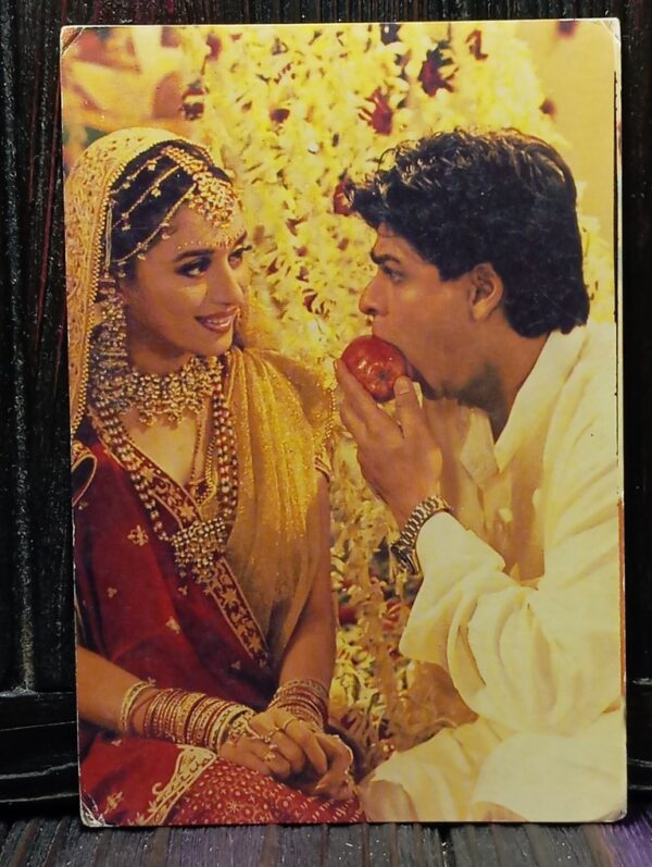 Madhuri Dixit Shahrukh Khan * Vintage Bollywood Postcard * (TIKI) (WN)
