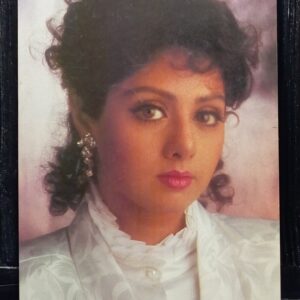 Sridevi * Vintage Bollywood Postcard * (Dawn) (PC-613)