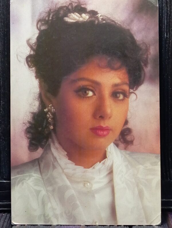 Sridevi * Vintage Bollywood Postcard * (Dawn) (PC-613)