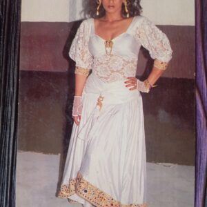 Dimple Kapadia * Vintage Bollywood Postcard * (BAP) (1042)