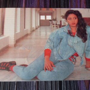 Sridevi * Vintage Bollywood Postcard * (PC) (PC-907)