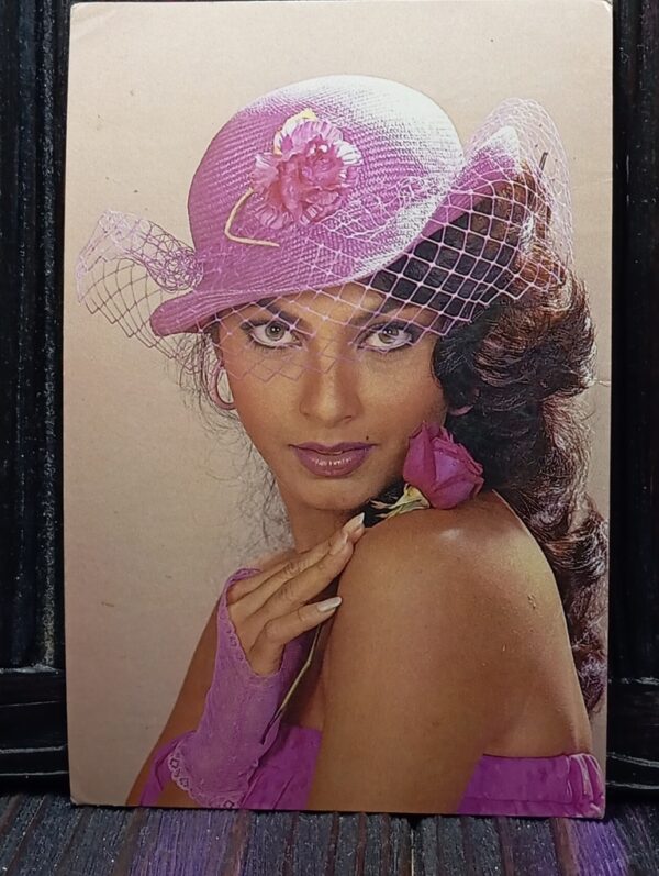Kimi Katkar * Vintage Bollywood Postcard * (Venus) (736)
