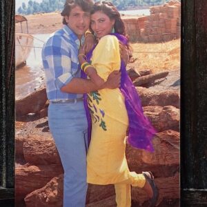 Kimi Katkar Govinda* Vintage Bollywood Postcard * (PC) (PC 983)