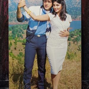 Kimi Katkar Govinda* Vintage Bollywood Postcard * (BAP) (174)