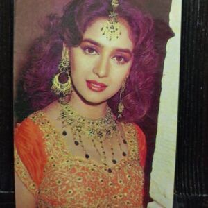 Madhuri Dixit * Vintage Bollywood Postcard * (GM) (PC-200)